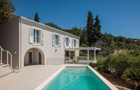 6 odalılar villa 300 m² Trogir'da, Hırvatistan. 3,400,000 €