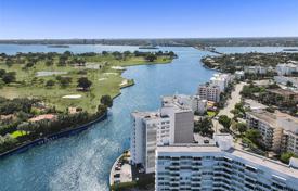 Kondominyum – Bay Harbor Islands, Florida, Amerika Birleşik Devletleri. $842,000