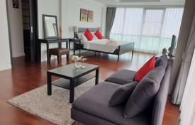 4 odalılar kondominyumda daireler Bang Rak'da, Tayland. $3,700 haftalık