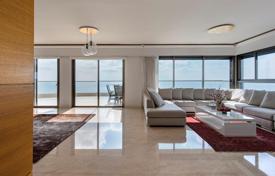 Çatı dairesi – Netanya, Center District, İsrail. $3,350,000