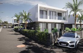3 odalılar villa 130 m² Kissonerga'da, Kıbrıs. 480,000 €