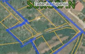 Arsa Zadar County'da, Hırvatistan. 78,000 €