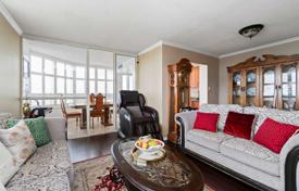 3 odalılar daire Scarborough'da, Kanada. C$787,000