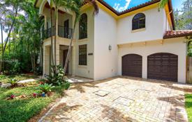 6 odalılar villa 435 m² Miami'de, Amerika Birleşik Devletleri. $1,698,000