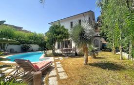 5 odalılar villa Cap d'Antibes'da, Fransa. 1,690,000 €
