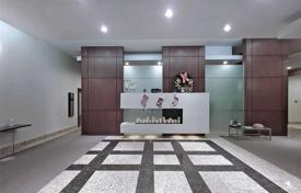 2 odalılar daire North York'da, Kanada. C$857,000