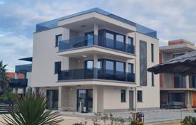 10 odalılar şehir içinde müstakil ev 440 m² Vir'da, Hırvatistan. Price on request