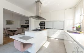 Şehir içinde müstakil ev 263 m² Ljubljana'da, Slovenya. 1,800,000 €