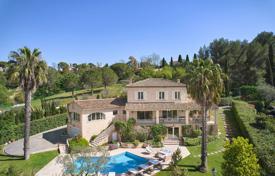 7 odalılar villa Mougins'de, Fransa. 3,200,000 €