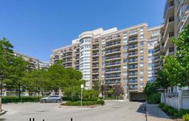 2 odalılar daire North York'da, Kanada. C$766,000