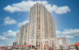 5 odalılar daire Scarborough'da, Kanada. C$673,000