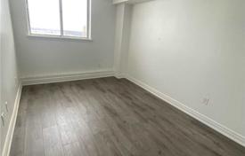 5 odalılar daire Scarborough'da, Kanada. C$702,000