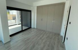 5 odalılar yeni binada daireler 375 m² Girne'de, Kıbrıs. 533,000 €