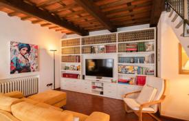 5 odalılar villa 376 m² Uzzano'da, İtalya. 750,000 €