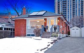 Şehir içinde müstakil ev – Scarborough, Toronto, Ontario,  Kanada. C$1,129,000
