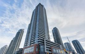 1 odalılar daire Lake Shore Boulevard West'da, Kanada. C$691,000