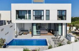 3 odalılar yazlık ev Famagusta'da, Kıbrıs. 770,000 €