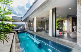 5 odalılar villa 700 m² Tumbak Bayuh'da, Endonezya. $780,000