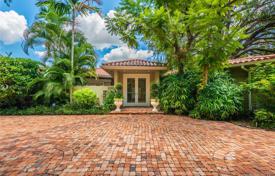 Villa – Miami, Florida, Amerika Birleşik Devletleri. $2,490,000