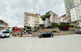 Çatı dairesi – Alanya, Antalya, Türkiye. $418,000