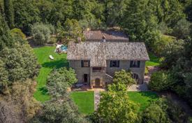 12 odalılar köşk 504 m² Perugia'da, İtalya. 880,000 €