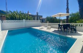 13 odalılar villa 321 m² Tarragona'da, İspanya. 625,000 €