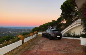 6 odalılar şehir içinde müstakil ev 442 m² Lloret de Mar'da, İspanya. 1,300,000 €