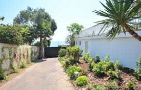 Villa – Cap d'Antibes, Antibes, Cote d'Azur (Fransız Rivierası),  Fransa. 2,990,000 €