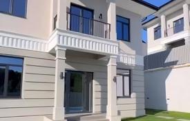 5 odalılar villa 200 m² Sarpi'de, Gürcistan. 228,000 €