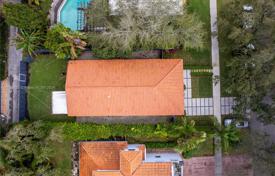 3 odalılar şehir içinde müstakil ev 186 m² Miami Shores'da, Amerika Birleşik Devletleri. $1,571,000