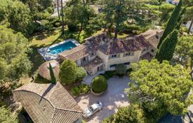 8 odalılar villa Mougins'de, Fransa. 5,900,000 €