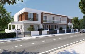 3 odalılar konak Larnaka'da, Kıbrıs. 275,000 €