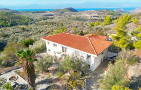 6 odalılar villa 422 m² Korinthia'da, Yunanistan. 410,000 €