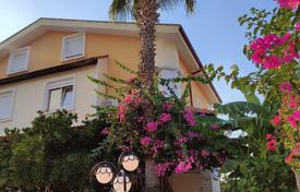 5 odalılar villa 165 m² Kemer'de, Türkiye. 19,990,000 TRY