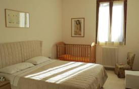 7 odalılar villa 360 m² Castelnuovo Berardenga'da, İtalya. 1,700,000 €