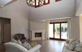 6 odalılar yazlık ev 400 m² Aphrodite Hills'da, Kıbrıs. 3,150,000 €
