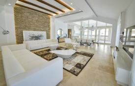 3 odalılar daire 218 m² Budva city'da, Karadağ. 1,300,000 €
