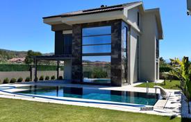 5 odalılar villa 225 m² Fethiye'de, Türkiye. 868,000 €