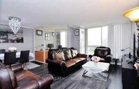 6 odalılar daire Etobicoke'de, Kanada. C$721,000