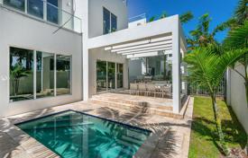 Villa – Sunny Isles Beach, Florida, Amerika Birleşik Devletleri. $1,779,000