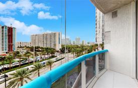 Kondominyum – North Miami Beach, Florida, Amerika Birleşik Devletleri. $1,950,000