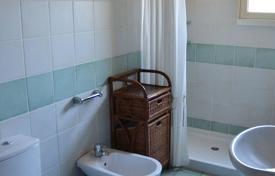 4 odalılar daire 210 m² Agios Tychonas'da, Kıbrıs. 1,870,000 €