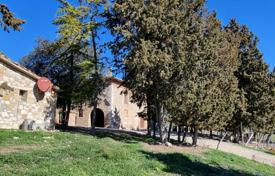 Çiftlik – Montalcino, Toskana, İtalya. 3,000,000 €