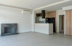 4 odalılar şehir içinde müstakil ev 160 m² Kalamaria'da, Yunanistan. 560,000 €