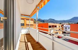 2 odalılar daire 98 m² Adeje'de, İspanya. 295,000 €