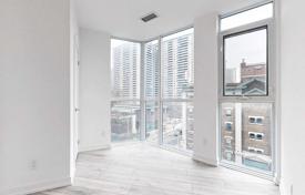 3 odalılar daire Wellesley Street East'da, Kanada. C$1,245,000