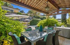 6 odalılar villa Mougins'de, Fransa. 5,300,000 €