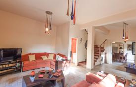 5 odalılar konak 310 m² Athenian Riviera'da, Yunanistan. 850,000 €