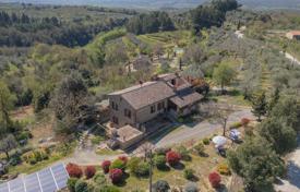 13 odalılar köşk 312 m² Perugia'da, İtalya. 1,000,000 €