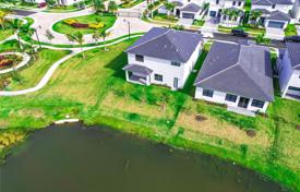 Şehir içinde müstakil ev – Miramar (USA), Florida, Amerika Birleşik Devletleri. $1,449,000